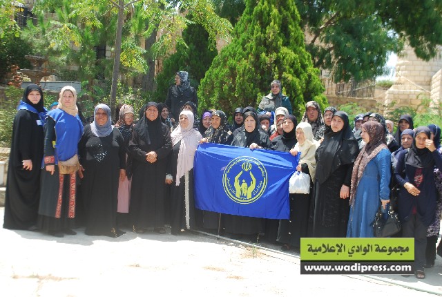 رحلة ترفيهية للمسنين