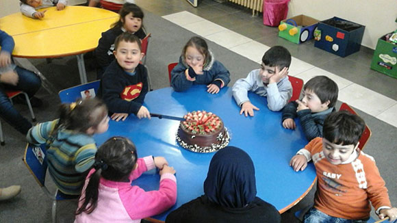 احتفال ترفيهي لأطفال مركز الرعاية المختصة حاروف